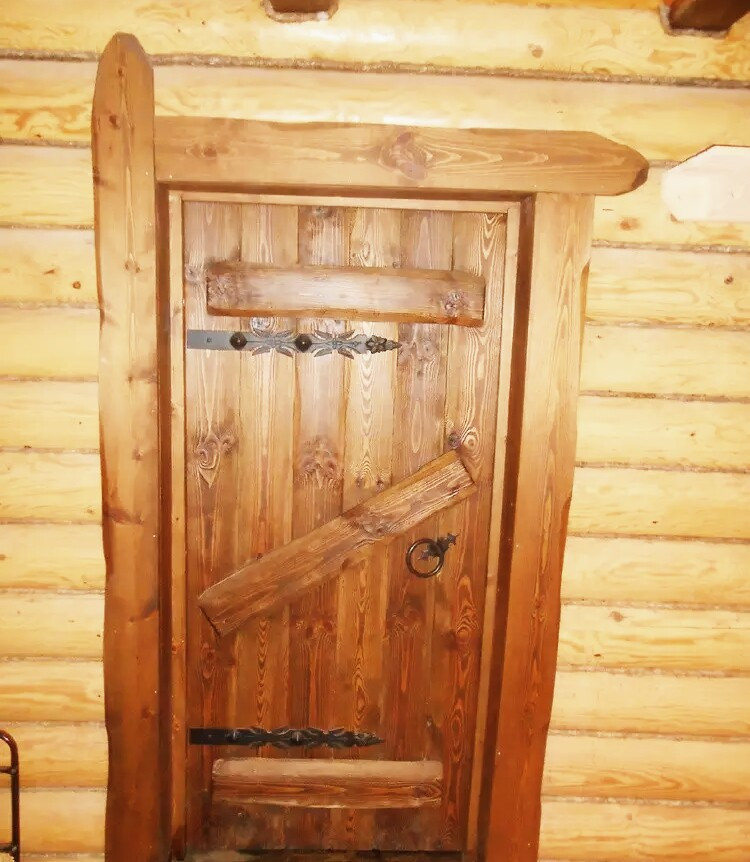 Двери в баню деревянные №7