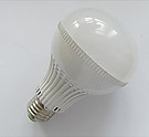 Лампа светодиодная, 9Вт, цоколь Е27